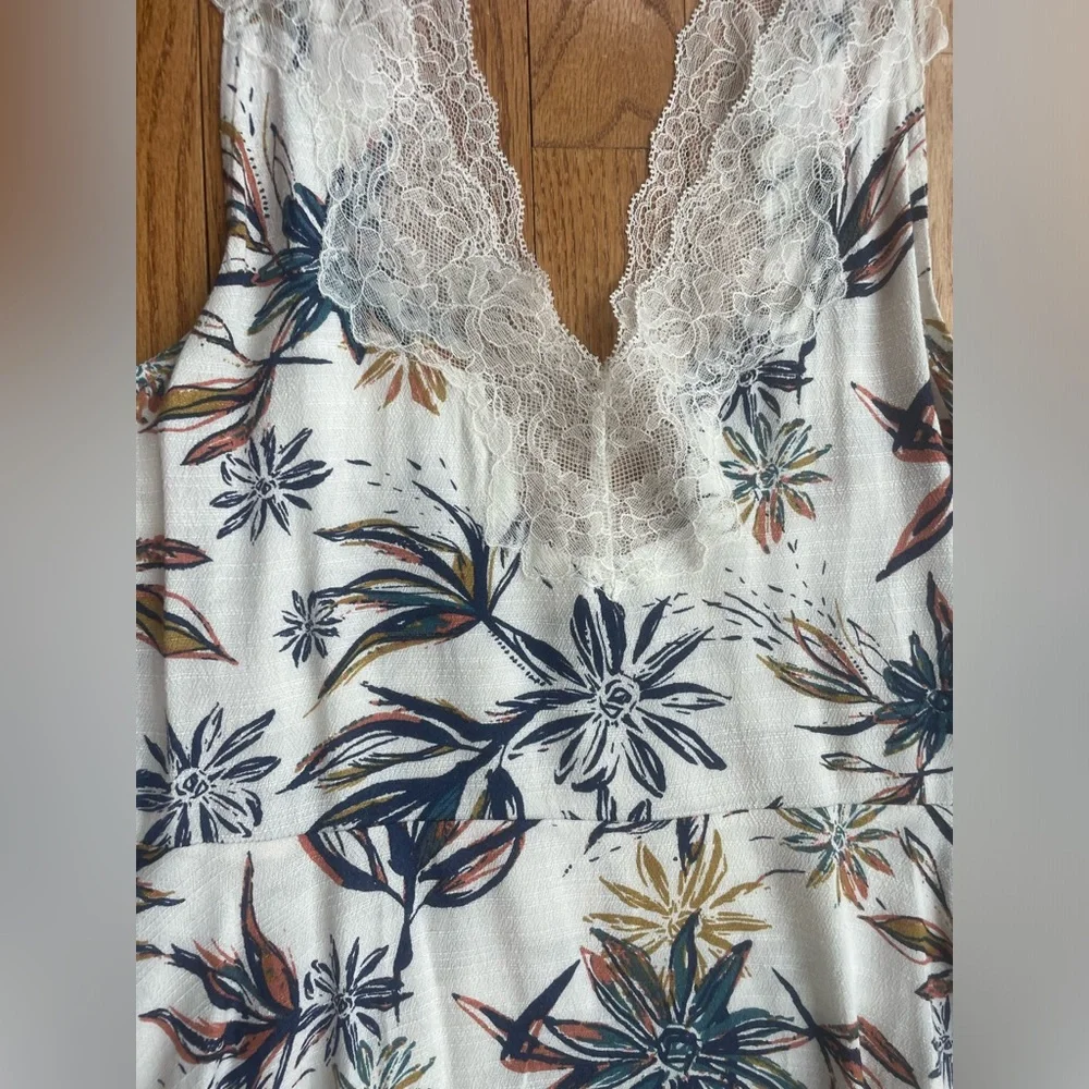 Free People White Floral Lace-Trim Tank